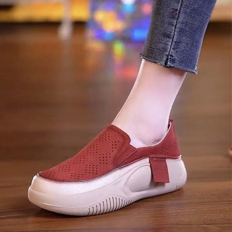 🌸 Mocasín flora Conforté ✨ Elegancia y 🌿 bienestar en cada paso. 👣
